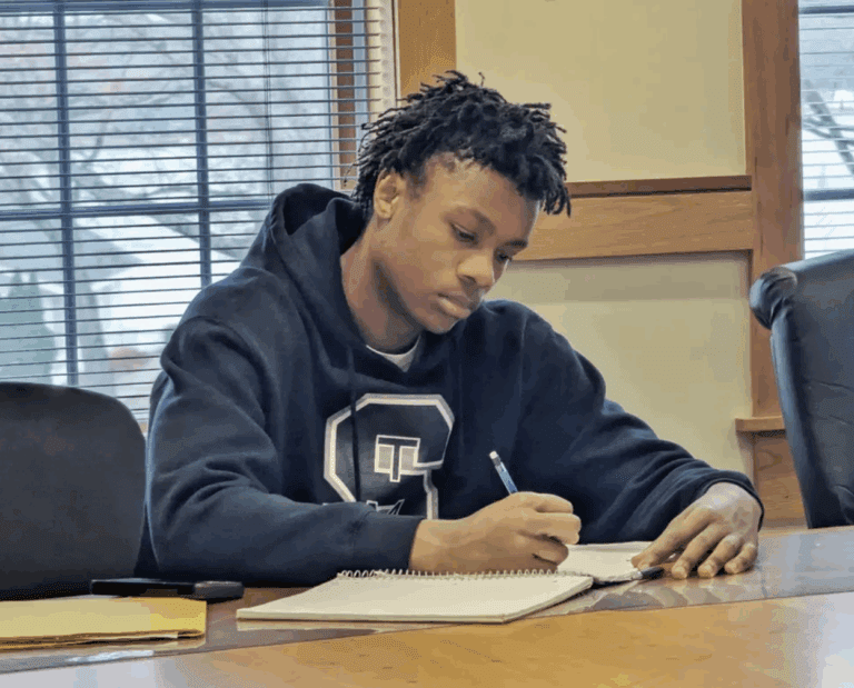 Screenshot 2025-11-17 at 12.00.56 PM